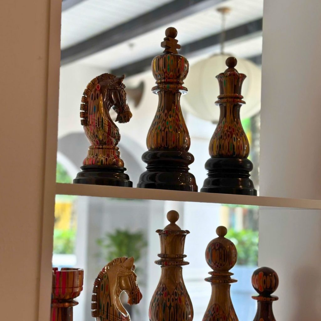 Henry Le Design Qua Tang Quy chess e1751535619519