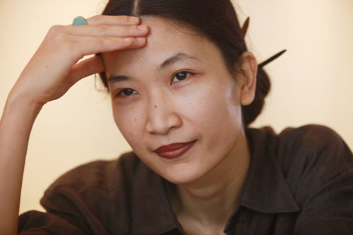 Ly Tran Quynh Giang – Tieu Su Su Nghiep Va Tac Pham