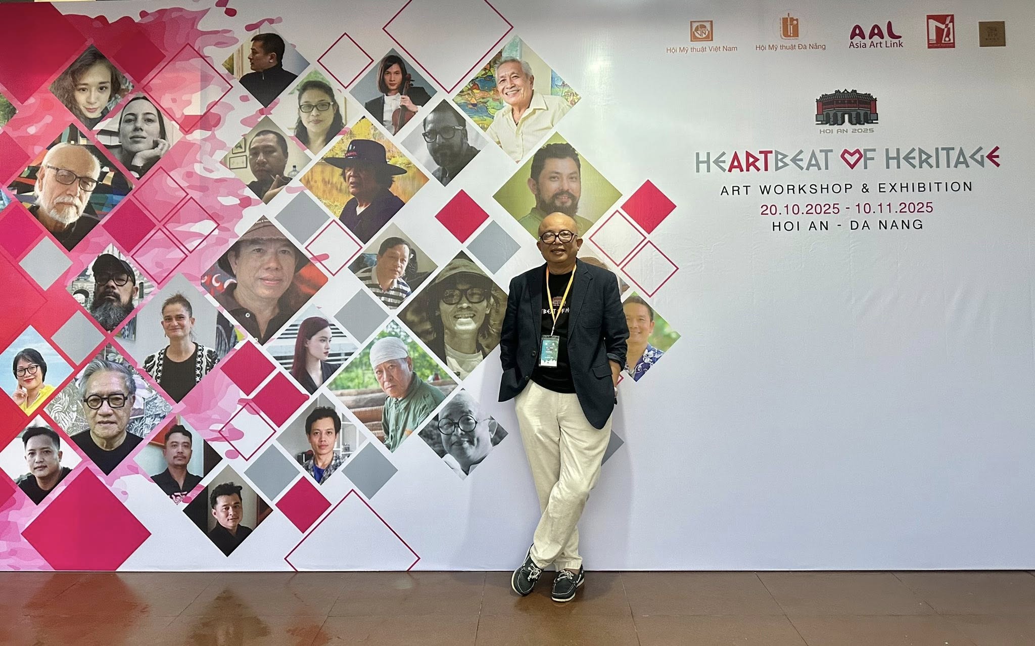 Họa sĩ Lê Kinh Tài trong xưởng vẽ – nghệ sĩ 4,9 tỷ đồng nổi tiếng với phong cách đập phá