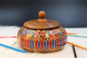Thố Trang Trí Bút Chì Màu Phú Gia I