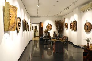 triễn lãm phù điêu không nghĩ - hoạ sĩ bùi đức tại nguyen art gallery 2